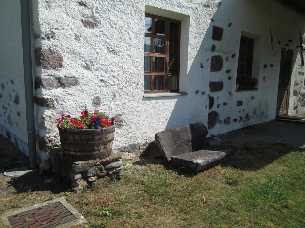 Schloss Manndorf Gaestehaus Kotschach-Mauthen Exterior foto